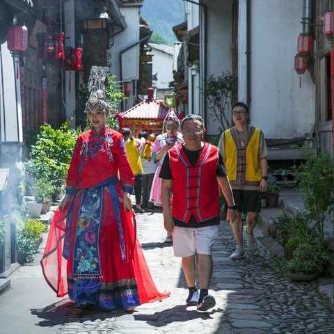 美景公寓5：体验极致奢华，尽享自然美景，让您的假期更加完美！