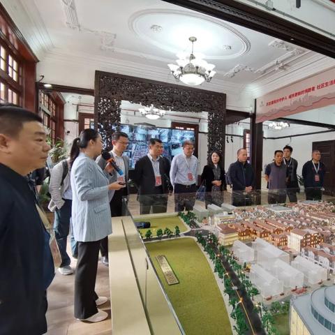 再苟一步无限金币版：探索冒险新天地，畅享无尽资源与无限可能的游戏体验