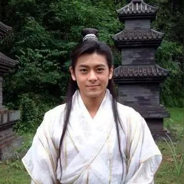 探寻天龙八部游戏官网首页，畅享武侠世界，体验绝世武功，感受激情战斗！