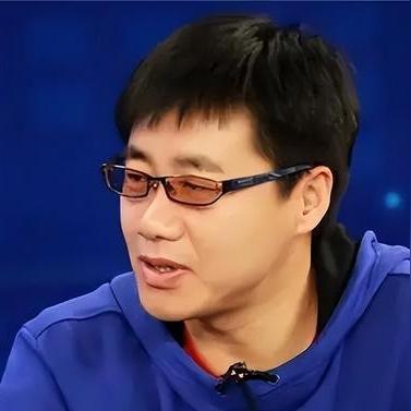 深度解析2022年度新版《十万个冷笑话》主要角色人物特性与他们在剧情中的关键作用