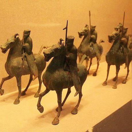 (马超是谁?)马超是什么将军？蜀汉名将还是西凉刺客？