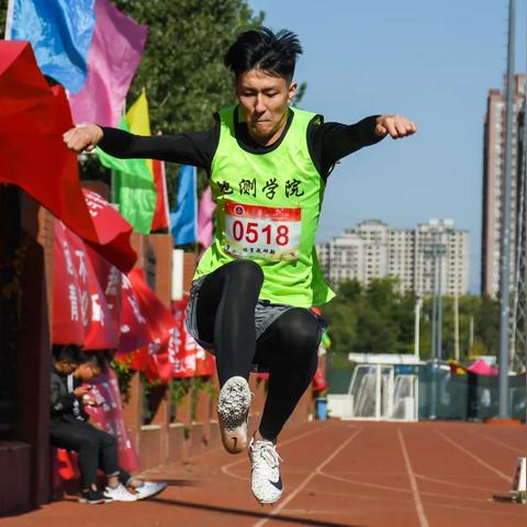 (乾坤指一生肖)乾坤一掷是什么生肖？揭秘十二生肖中谁是乾坤一掷的代表者
