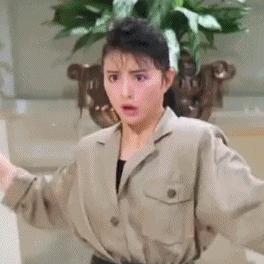 (少女身上爬满虫子)女儿身上虫子引发的猎魔群英们的困扰和挣扎