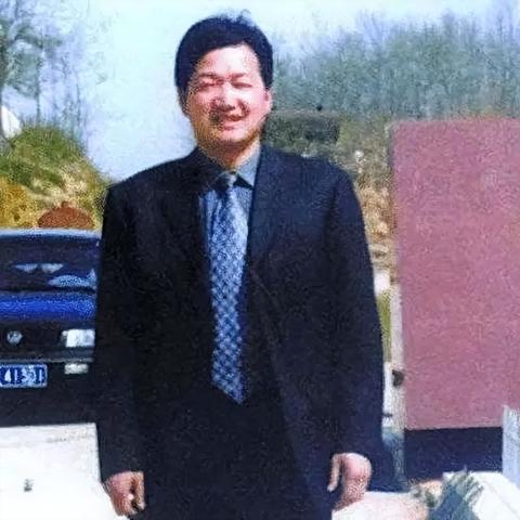 (养猪大王是谁)养猪大王成首富：如何通过养猪事业成就财富王国的霸主地位