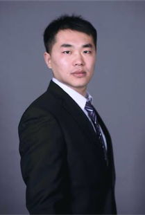 (贺刚的妻子是谁)贺刚最后手指断了半截小手指了吗？他的手指是否受伤严重？