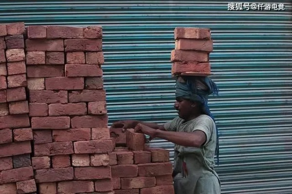 (江湖客栈赚钱)在江湖客栈搬砖:一位平凡人的冒险与成长之路