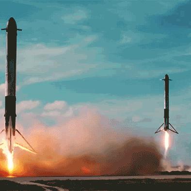 (钢铁侠救援机甲)拯救世界的英雄机甲钢铁侠就绪待命