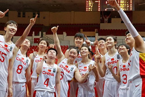 四川女篮在CBA女子篮球联赛中以81-68战胜浙江女篮,展现出强大实力和团队合作精神 四川女篮在CBA女子篮球联赛中以81-68战胜浙江女篮,展现出强大实力和团队合作精神