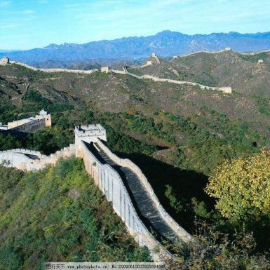 (秦皇汉武在文化上有什么不同之处)秦皇汉武略输文采意指何？传统文艺与战争之殊途同归。