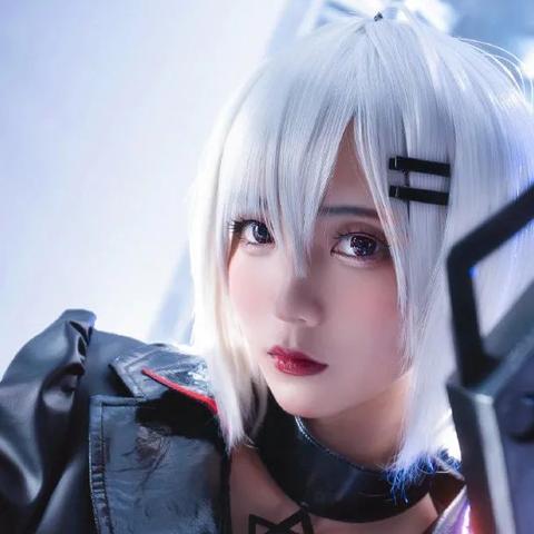 (神秘代码 百度百科)神秘代号瞳改名：隐藏身份掩盖秘密行动