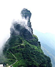 (龙啸天什么意思)龙啸天游：探秘神秘华夏文化的源头，领略恢弘山水之美