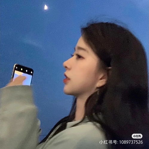 女生网名叫迟遇是什么意思？原来是双关语，代表着等待中找到了眼缘。