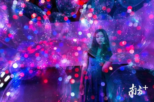 史小坑的浪漫之旅：花前月下，无限钻石璀璨闪耀，梦幻现实夹缝中的恋爱故事