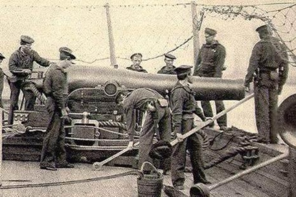 名将集底层却逆袭：吊车尾中的战斗精神与成功之路