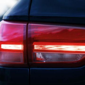 (正义魔法cos)正义的魔法师：在黑暗世界中为光明而战的传奇旅程