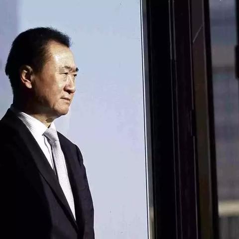 (定个小目标,先赚他一个亿)定个小目标，先挣一个亿，打造财富帝国，成就人生辉煌。