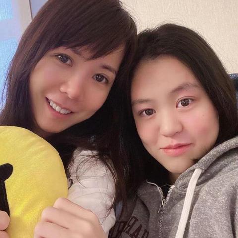 (定个小目标,先赚他一个亿)定个小目标，先挣一个亿，打造财富帝国，成就人生辉煌。