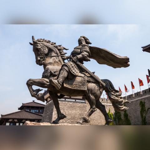 西楚霸王项羽乌江自刎：英勇无畏的英雄悲歌与千古不朽的历史记忆