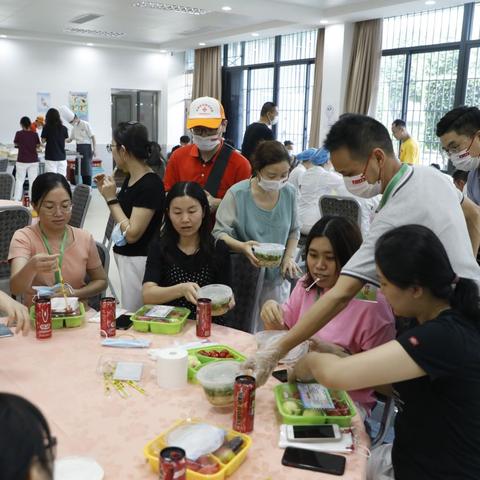 拉面人物:探索那些在拉面世界中辛勤奋斗、传递温暖与美味的故事与情感 拉面人物:探索那些在拉面世界中辛勤奋斗、传递温暖与美味的故事与情感