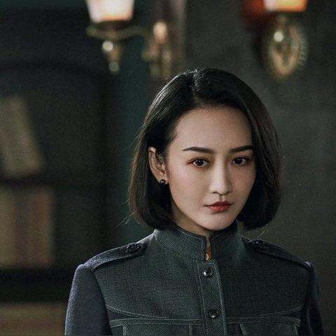 (《谍战深海之惊蛰》拿走不谢)揭秘谍战深海之惊蛰：疑似潜敌潜藏在深海底下的惊悚剧情