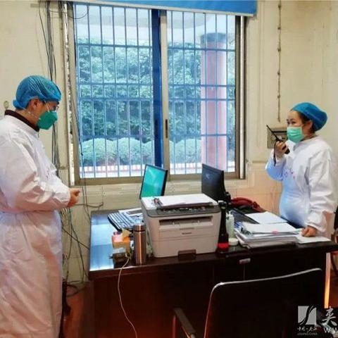 守护人电视剧剧情介绍:一段医者简单、激情和纠结交织的革命和爱情之路 守护人电视剧剧情介绍:一段医者简单、激情和纠结交织的革命和爱情之路