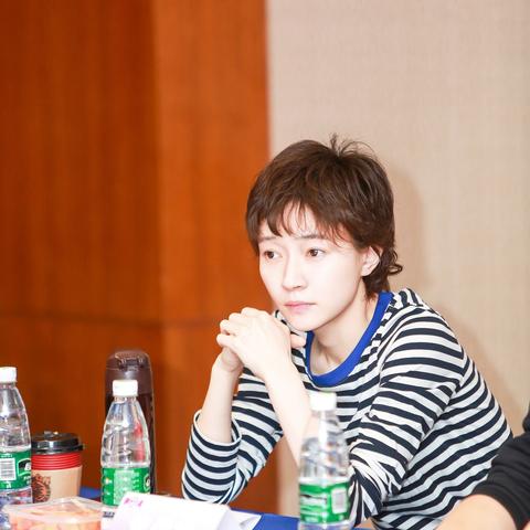 (歌曲无限的爱)无限的心：探寻恒久的爱和无限的可能性