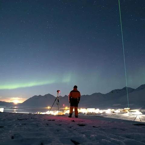 (黑暗荒野二,怎么联机?)探索黑暗荒野2：联机教程，带你突破枯燥的荒野生存模式