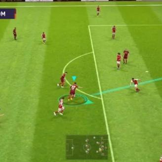 详解实况足球手游各模式的攻略技巧，探讨成为顶级球队的核心玩法要点